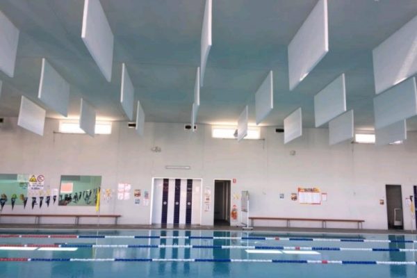 Panneaux acoustiques hydrofuges pour pièce humide (piscine, centre aquatique, SPA) | Artphony Fabricant français de panneaux décoratifs acoustiques